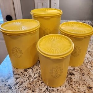 New vintage tupperware canister set